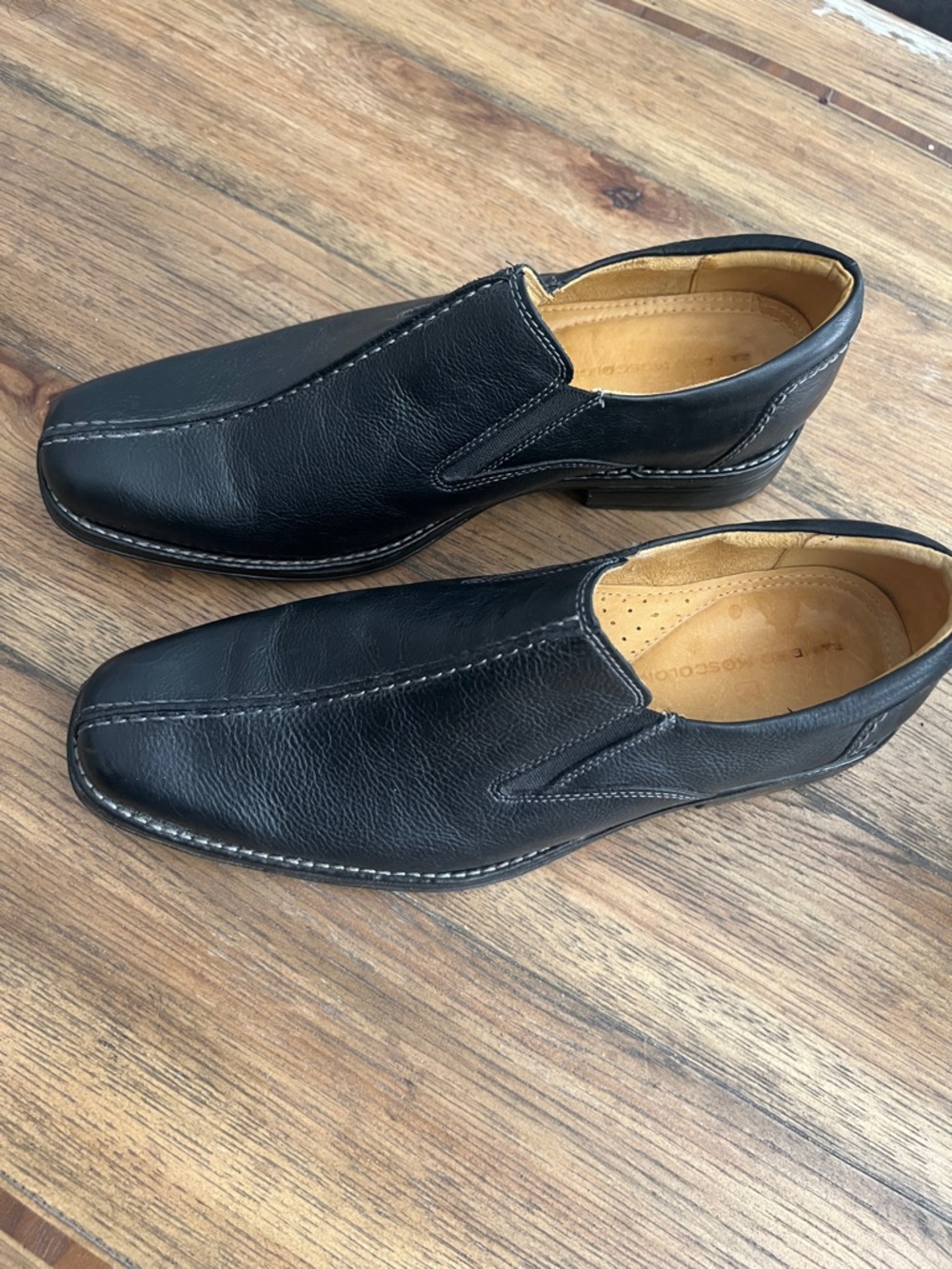 Sandro Moscoloni Black Leather Slip-On Loafers